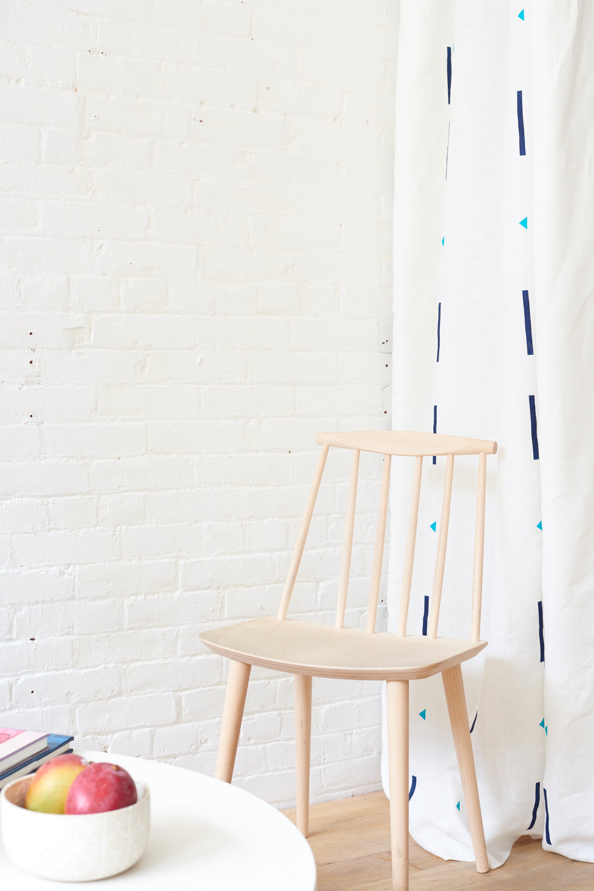 Tashmoo White & Black - Fabric By The Yard